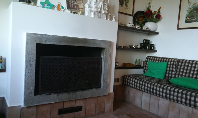 Rocca di Cambio Apartment | EdenSirente Apartment