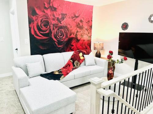 Beaumont House | Edmonton Family Luxury Home AirHoky,PooLTable 14 Min Airport and Edmonton South, Party or Events Strictly Restricted