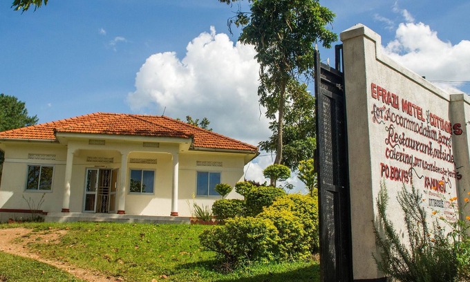 Kanungu Hotel | Efraz Motel Kanungu