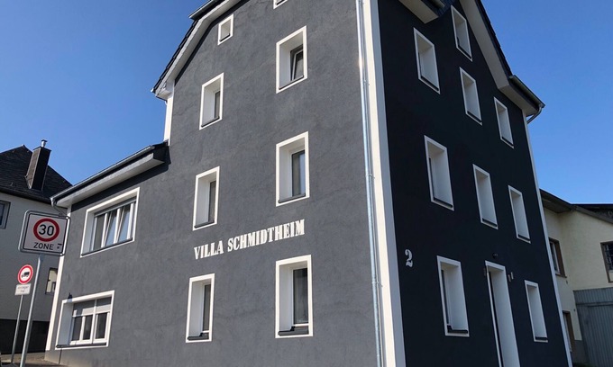 Schmidtheim Villa | Eifel: Luxurious Villa Schmidtheim on the market square
