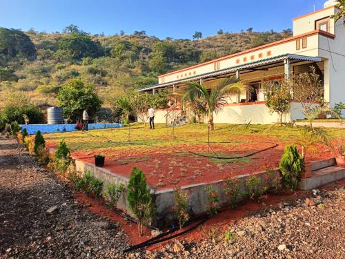 Ghodegaon Cabin | Eikant