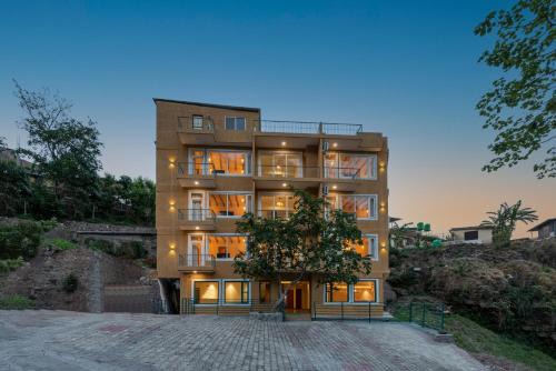 Tapovan Hotel | Ekawa Ganga by Lawrence Hotels