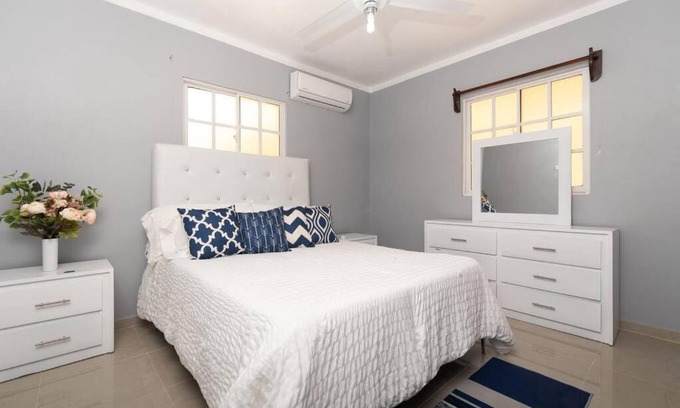 Costambar Apartment | El Almirante Beach