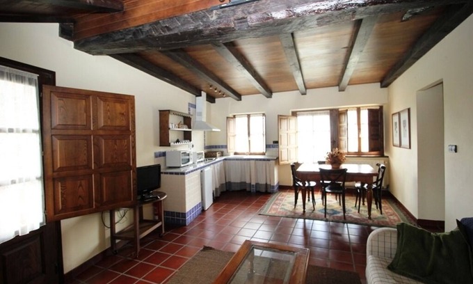 Grandas de Salime Apartment | El Antiguo Granero (The Old Barn)