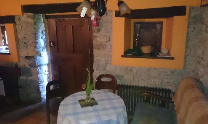 Santianes de Ola House | El Cantiellu