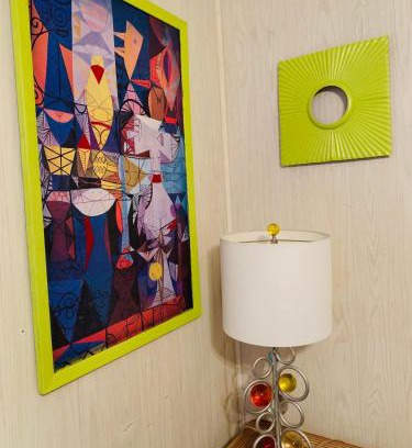 Temple Crest Apartment | El Hoy