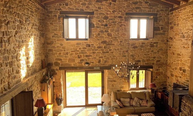 Lierganes Cottage | El Manantial Casa Rural con Maravillosas Vistas en un Paraje Excepcional