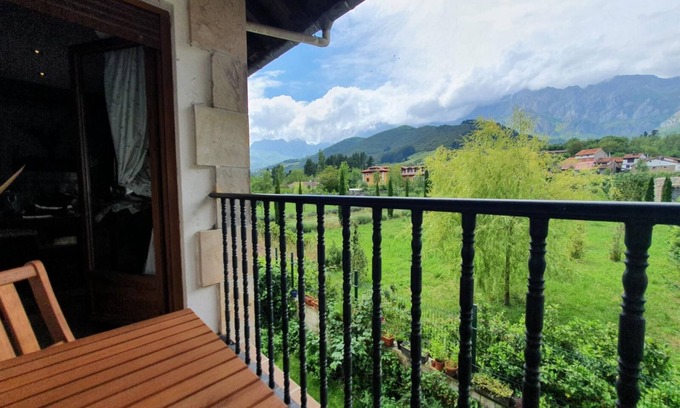 Turieno Apartment | El Mirador de Potes With terrace, garage, Wifi and Barbeque