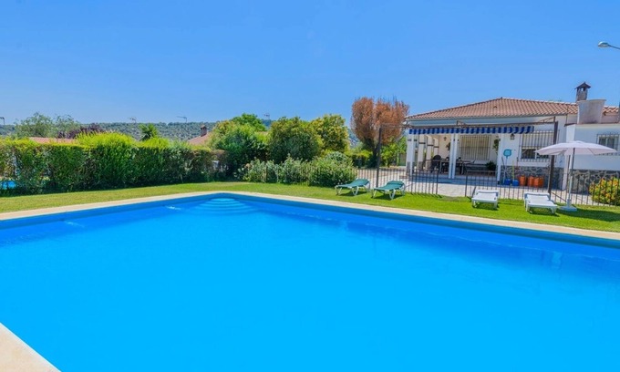 Posadas Villa | El Olmo Posadas by Ruralidays