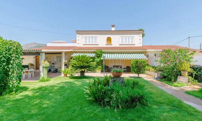Palmanyola Villa | El Pradillo - Villa With Private Pool. Free Wifi