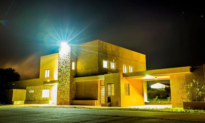 San Jose de Chiquitos Apartment | El Suto Apart Hotel