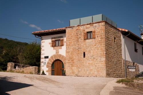 Urraul Bajo House | El torreon de la Bruna