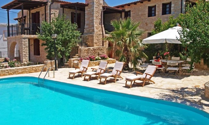 Roumeli Villa | Electra Stone Suite