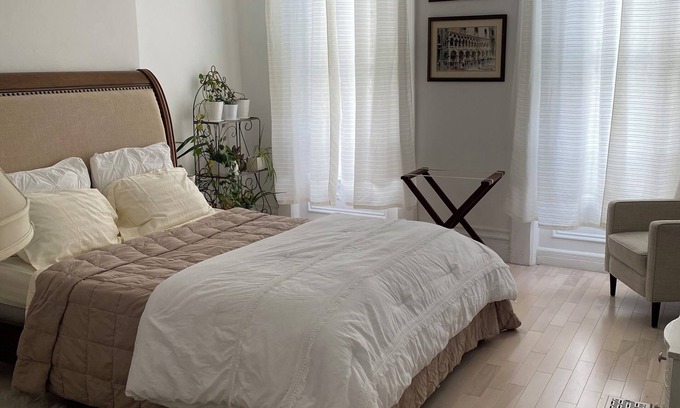 Manchester Apartment | Elegant 1-bedroom apartment - Walk to Stage AE and restaurants