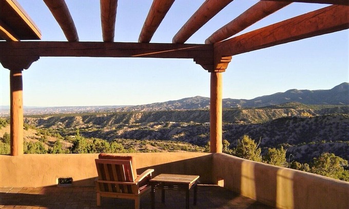 Chupadero House | Elegant 3 bedroom home with stunning views and 5 star reviews!