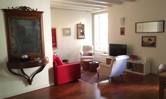 San Zeno Apartment | Elegant apartment near the city center