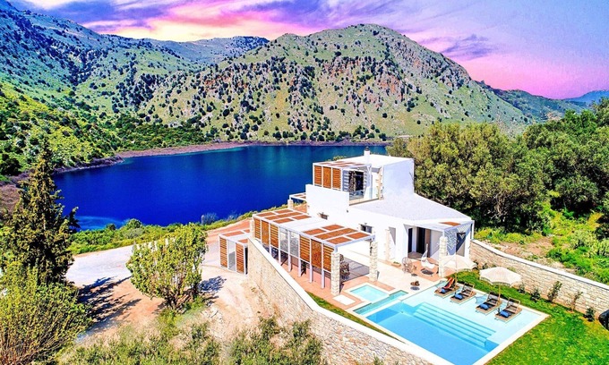 Kavallos Villa | Elegant Crete Villa | Blue Lake Villa | 3 bedrooms | Kavallos Village