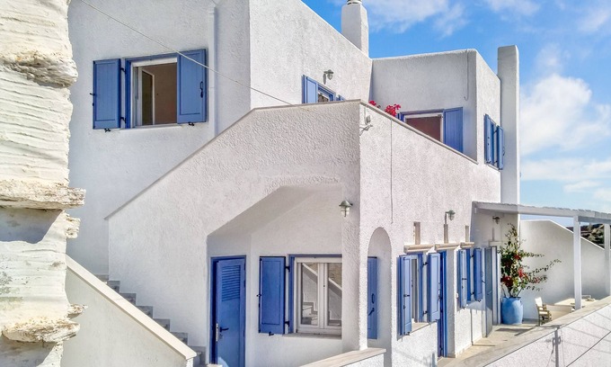 Megas Yialos-Nites Villa | Elegant Cycladic Marble Residence In A Picturesque Village