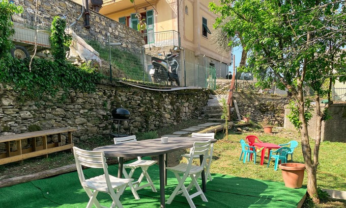 Avegno Apartment | Elegant house with private outdoor jacuzzi, 10 minutes from the sea