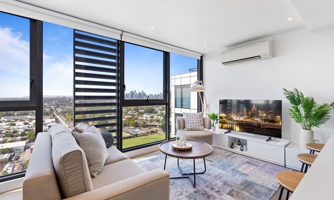 Flemington Apartment | Elegant Inner-West 2-Bed with City Views & Pool
