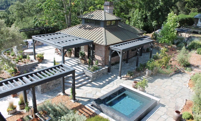 Los Gatos Ski Chalet | Elegant Pool-Side Chalet in Charming Los Gatos