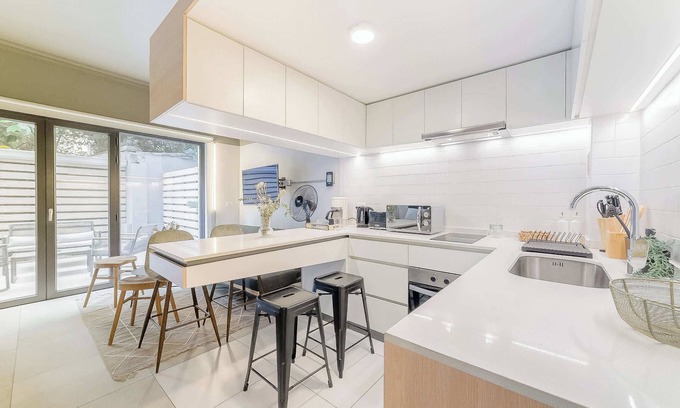 Santiago Apartment | Elegant studio with private terrace in Providencia