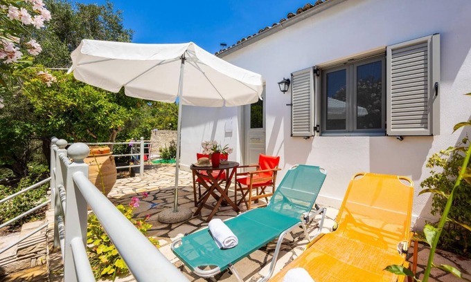 Koutsi Apartment | Eleni Cottage - One Bedroom Apartment, Sleeps 2