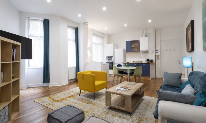 Nouvelle Ville Apartment | Elephant of Gambetta