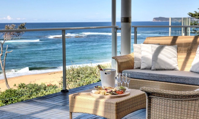 Forresters Beach House | Eleuthera - Direct Beach Access