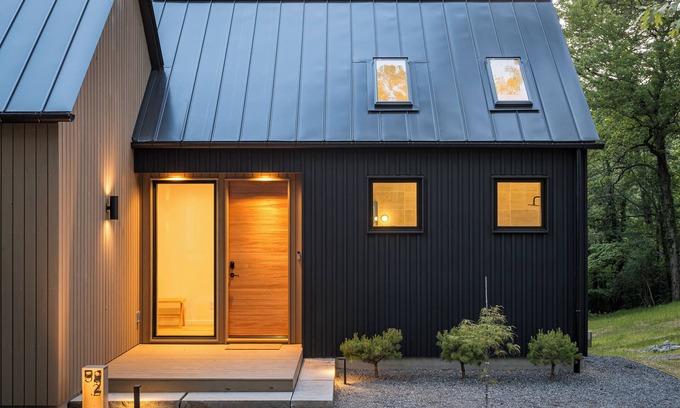 Weaverville House | Elevated Forest Retreat: 1BR Near Asheville