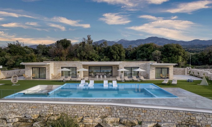 Krasounas Villa | Elira Luxury Villa - With Private Pool