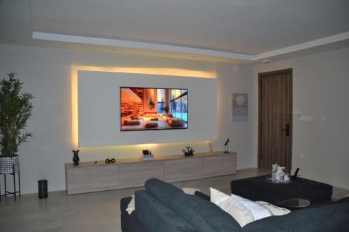 Al-Rawdah Apartment | Elite Haven 203