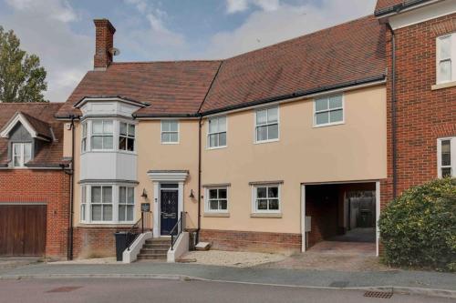 Braintree House | Elizabeth Four Bedroom Townhouse