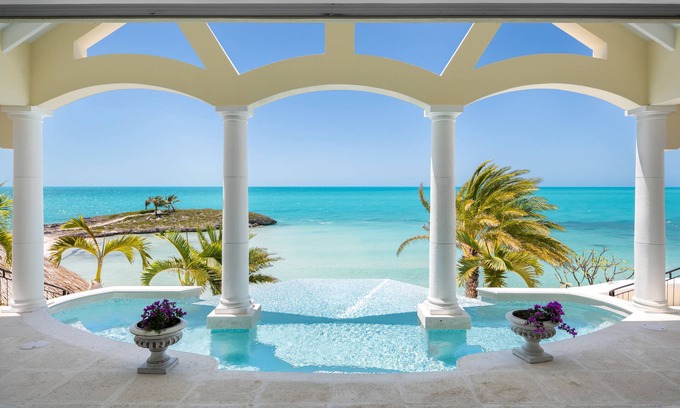 Juba Sound House | Emara West: Luxury Retreat with your own Private Beach
