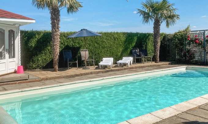 Halstead Cottage | Embark on a journey of relaxation and discovery at Havre De Calme.