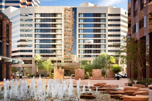 Encanto Hotel | Embassy Suites by Hilton Phoenix Downtown North