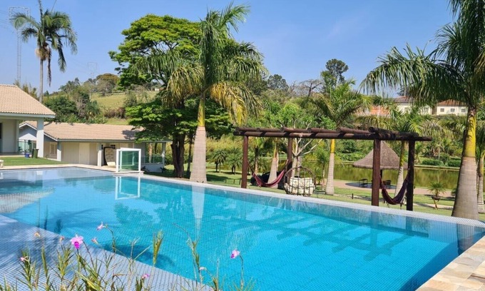 Jundiai House | Emperor site perfect for events, stays, parties and family gatherings.