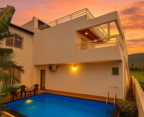 Malavli Villa | EMPYREAN STAY II 3BHK II SUPREME VILLA II FULLY AC II PRIVATE POOL Il
