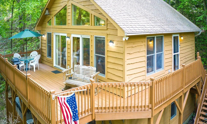 Maggie Valley Cabin | Enchanted Secluded Cabin w/Hot Tub, Fire Pit, and Pets Welcome