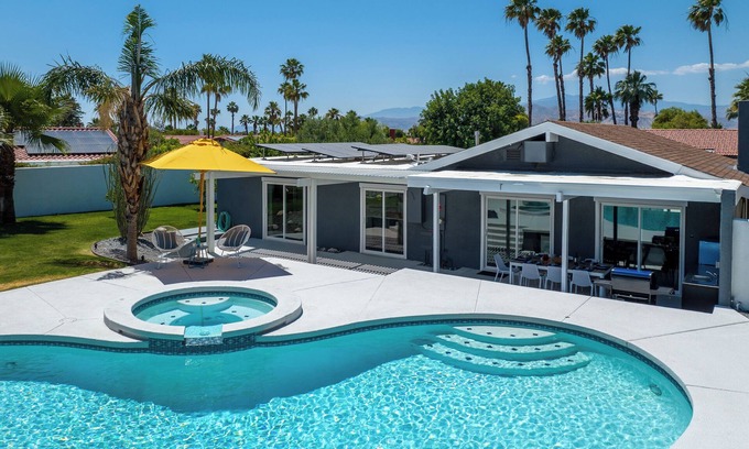 Vista Norte House | Enchanting Escudero - Luxury Ranch Home!