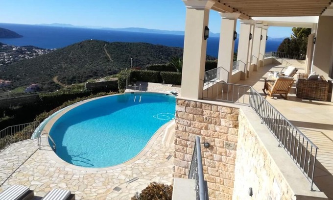 Saronida Villa | Endless Blue Villa Sarwnida