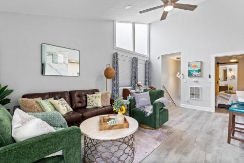 Huntington Beach House | Endless Sunset- Near Beach Surf and Pet Friendly