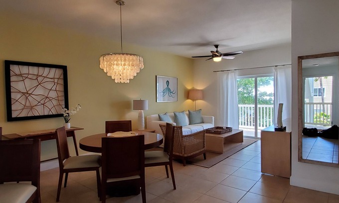 Alice Town Villa | "Endless Sunsets" Ocean View Villa 2 Bedroom/2 Bath