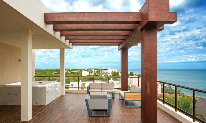 San Benito Apartment | Energy efficient beachfront PH,