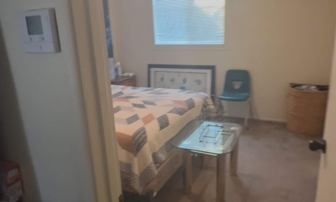 King City House | Enjoy a room with private bath in a charming King City location!