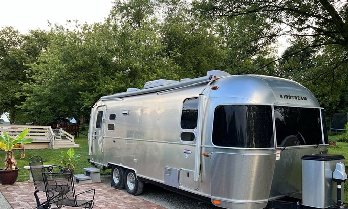 Bellbrook House | Enjoy a tranquil stay in our iconic, but thoroughly modern Airstream.