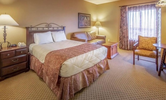 Genoa Resort | Enjoy Beautiful HOTSPRINGS close to Genoa/Lake Tahoe. ALL AMENITIES INCLUDED!