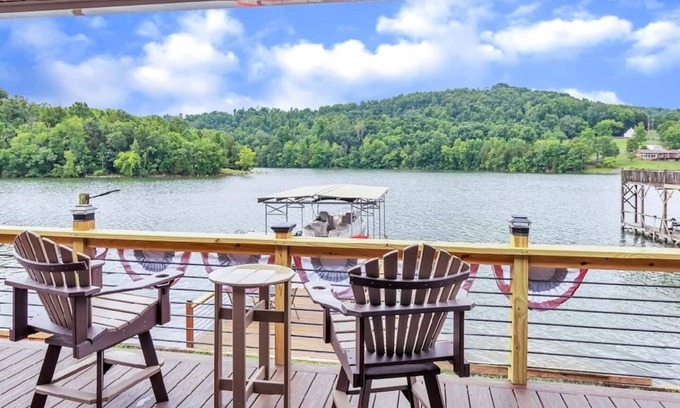 Piney Flats House | Enjoy breathtaking lake views from the comfort of your own private deck.