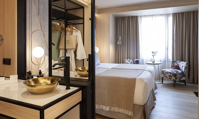 Sant Nicolau Hotel | Enjoy Picturesque Views! 2 Comfortable Units, Pets are Welcome!
