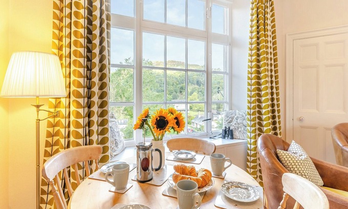 Waterhead Cottage | Enjoy stunning fell views from this grand apartment.